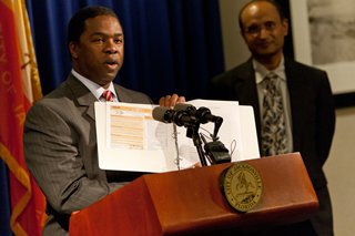 Mayor Brown and Dr. Pramod Jain from the Indo-U.S. Chamber